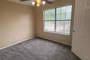 320 W Williams St, Cedar Hill, TX 75104 - Photo 17