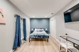 1103 W Russell Ave, Carrollton, TX 75006 - Photo 15