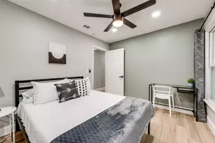 1103 W Russell Ave, Carrollton, TX 75006 - Photo 21