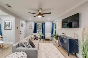 1103 W Russell Ave, Carrollton, TX 75006 - Photo 3