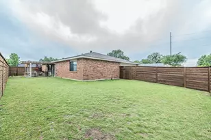 3413 Moonglow Dr, Garland, TX 75044 - Photo 29