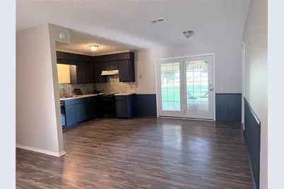 2217 Long Creek Court, Granbury, TX 76049 - Photo 5