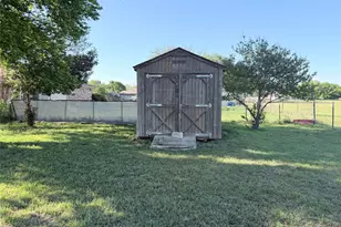 2217 Long Creek Ct, Granbury, TX 76049 - Photo 29