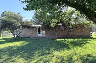 2217 Long Creek Ct, Granbury, TX 76049 - Photo 25