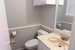 2217 Long Creek Ct, Granbury, TX 76049 - Photo 23