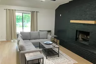 4032 Aragon Dr, Fort Worth, TX 76133 - Photo 3