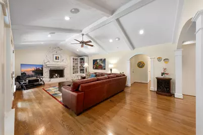 6950 Mossvine Drive, Dallas, TX 75254 - Photo 17