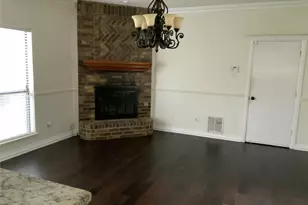 404 Saddle Head Dr, DeSoto, TX 75115 - Photo 5