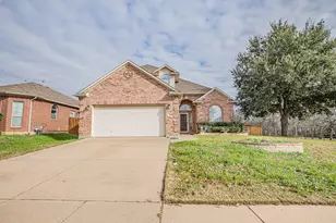 1664 Park Grove Dr, Irving, TX 75060 - Photo 1