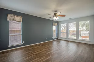 1664 Park Grove Dr, Irving, TX 75060 - Photo 17