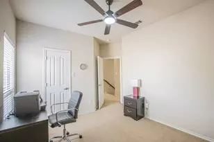 1664 Park Grove Dr, Irving, TX 75060 - Photo 29