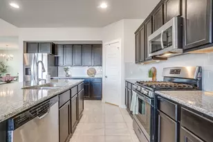 8329 Trickham Bnd, Fort Worth, TX 76131 - Photo 19