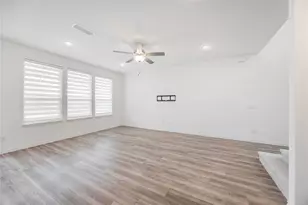 345 Willowmore Dr, Little Elm, TX 75068 - Photo 9