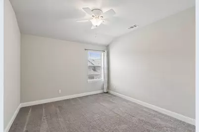 911 Ponds Edge Lane, Euless, TX 76040 - Photo 17