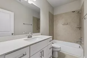 911 Ponds Edge Ln, Euless, TX 76040 - Photo 19