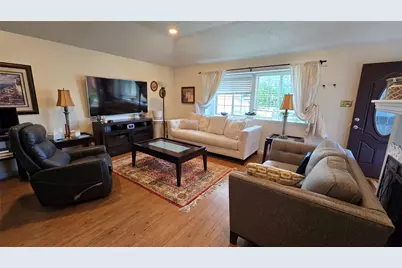 2216 Limestone Lane, Garland, TX 75040 - Photo 5