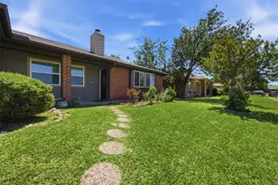2216 Limestone Ln, Garland, TX 75040 - Photo 1
