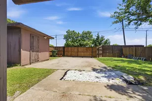 2216 Limestone Ln, Garland, TX 75040 - Photo 29