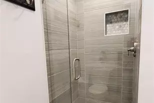 5100 Verde Valley Ln, Dallas, TX 75254 - Photo 11