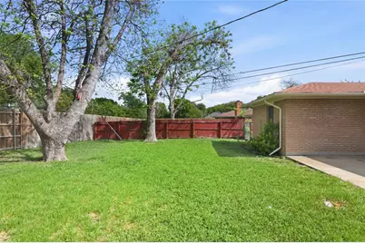 4216 Selkirk Drive W, Fort Worth, TX 76109 - Photo 27