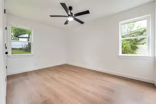 1646 Jackson St, Grand Prairie, TX 75051 - Photo 7