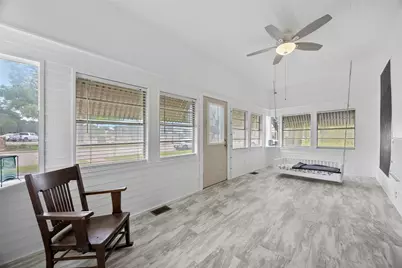 401 N Dallas Street, Ennis, TX 75119 - Photo 13