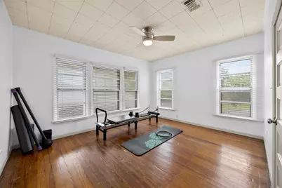 401 N Dallas Street, Ennis, TX 75119 - Photo 17