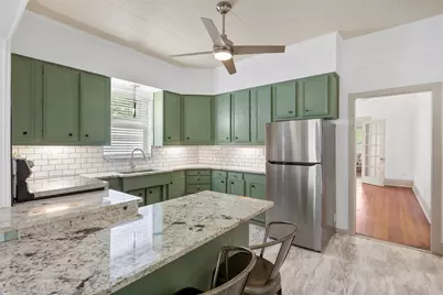 401 N Dallas Street, Ennis, TX 75119 - Photo 5