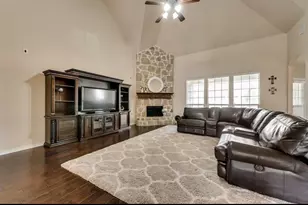 308 Wisteria Way, Red Oak, TX 75154 - Photo 5