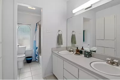 4225 Dawn Drive, Benbrook, TX 76116 - Photo 11