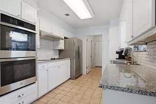 4225 Dawn Dr, Benbrook, TX 76116 - Photo 13