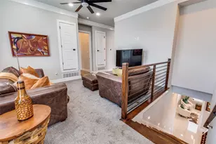 2043 Canada Dr, Dallas, TX 75212 - Photo 27