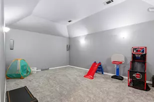 2451 Beachview Dr, Grand Prairie, TX 75054 - Photo 31