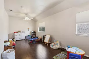 2451 Beachview Dr, Grand Prairie, TX 75054 - Photo 29