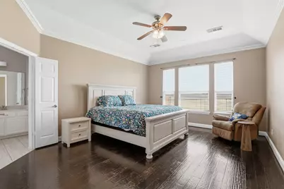 2451 Beachview Drive, Grand Prairie, TX 75054 - Photo 23