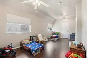 2451 Beachview Dr, Grand Prairie, TX 75054 - Photo 29