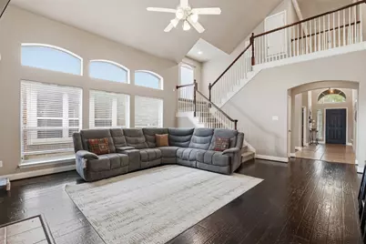 2451 Beachview Drive, Grand Prairie, TX 75054 - Photo 15