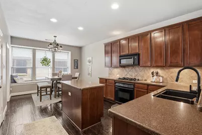 2451 Beachview Drive, Grand Prairie, TX 75054 - Photo 9