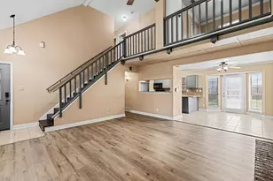 6832 Younger Dr, The Colony, TX 75056 - Photo 3