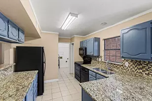 6832 Younger Dr, The Colony, TX 75056 - Photo 13