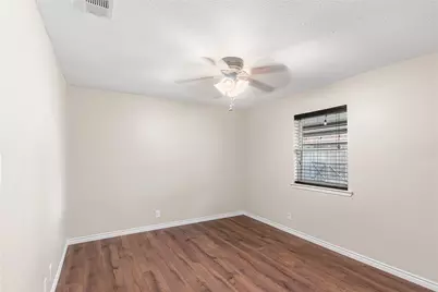 104 Chisholm Street, Saint Jo, TX 76265 - Photo 15