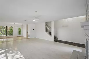 521 Bent Creek Dr, Garland, TX 75040 - Photo 5