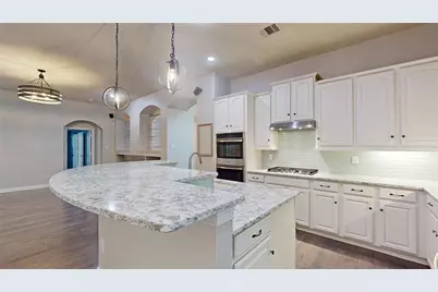 4404 Bolton Court, McKinney, TX 75070 - Photo 9