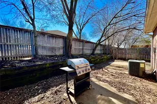 848 Mirabell Ct, Arlington, TX 76015 - Photo 27