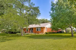 10208 Plummer Dr, Dallas, TX 75228 - Photo 1