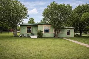 1271 Central Ave, Newark, TX 76071 - Photo 1