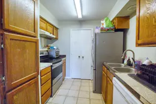 2400 Summer Pl Dr, Arlington, TX 76014 - Photo 5