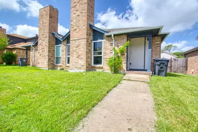 2400 Summer Place Drive, Arlington, TX 76014 - Photo 1