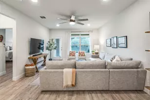 2832 Cedar Elm Dr, Carrollton, TX 75010 - Photo 9