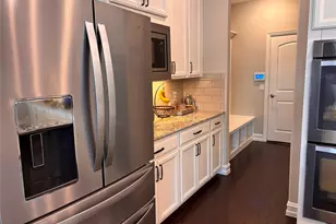 913 Basket Willow Terrace, Fort Worth, TX 76052 - Photo 9